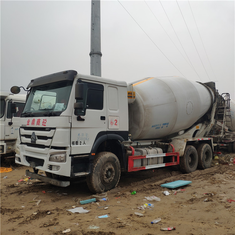 二手水泥罐车价格12方混凝土搅拌车14方商混车包提档支持可分期