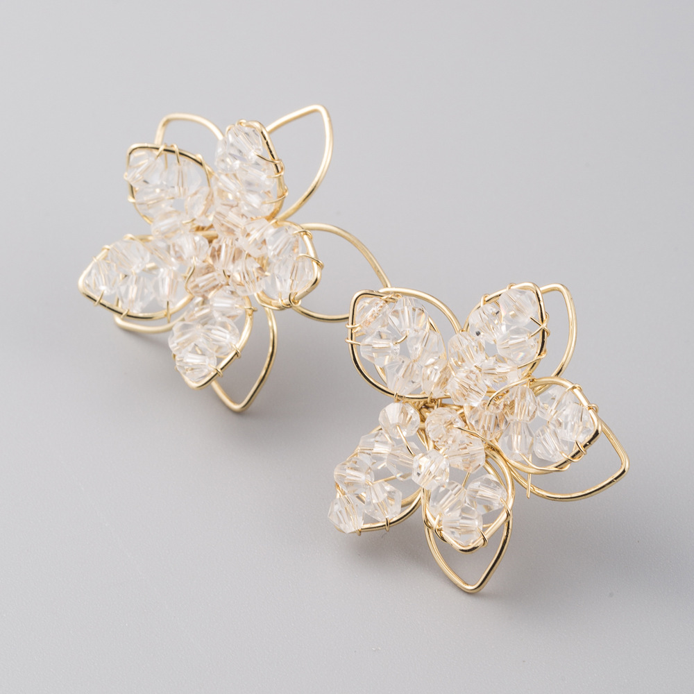 Korean Delicate Crystal Hollow Flower Earrings For Women S925 Silver Needle Earrings display picture 3