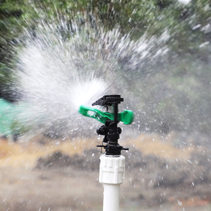 4 puntos agua pájaros rociadores de rociadores de ángulo controlable 360 grados rociadores de plástico jardín rociadores no incluidos impuestos
