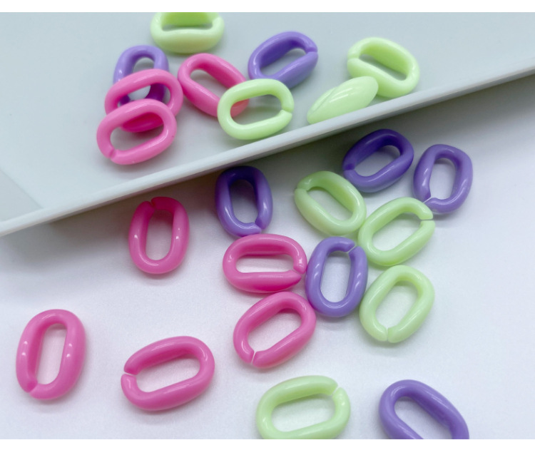 Factory direct sales of acrylic spring-colored chain buckles, versatile for making bag straps, diy for making headwear, hair strings and beads detail image 10
