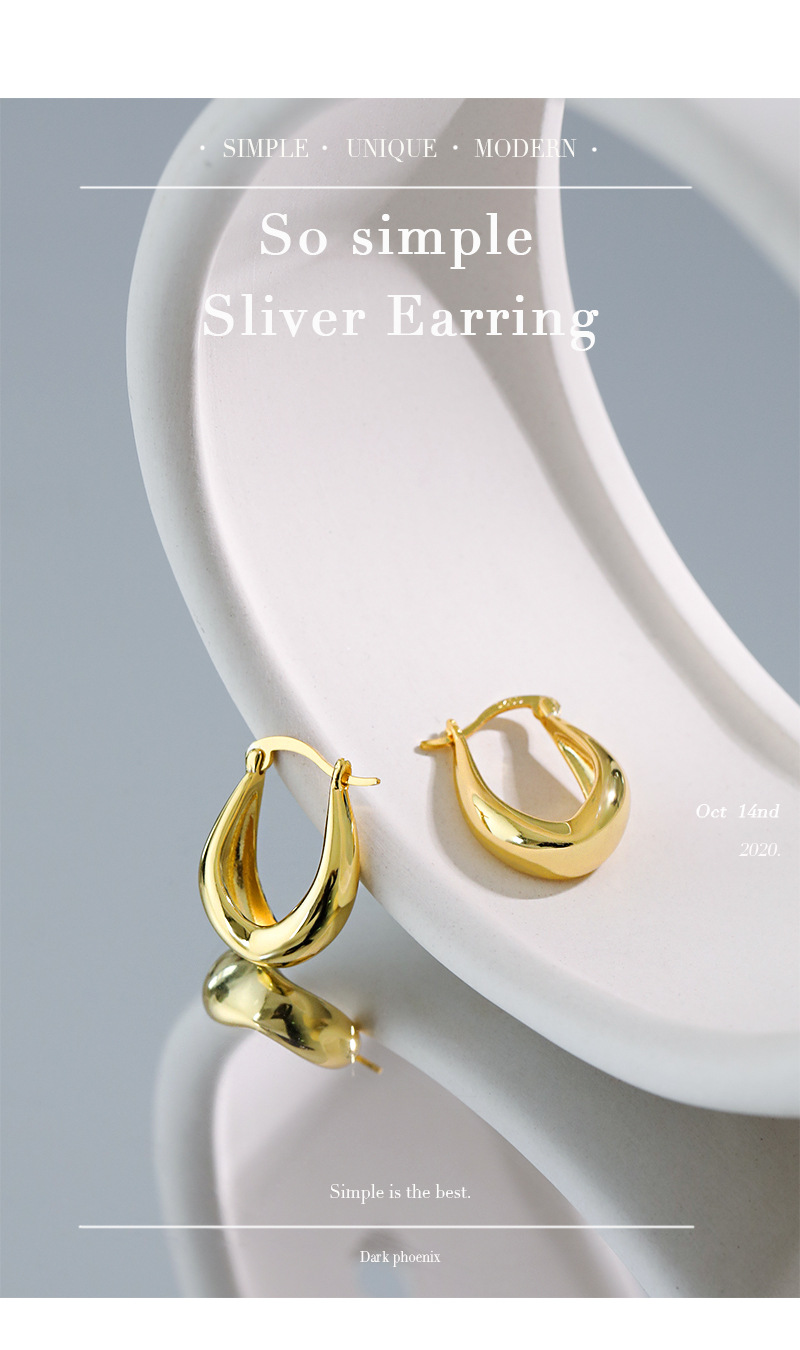 Korean Style U-shaped Design Silver Earrings display picture 1