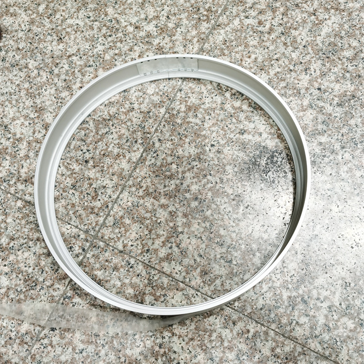 22207870327_1142396355