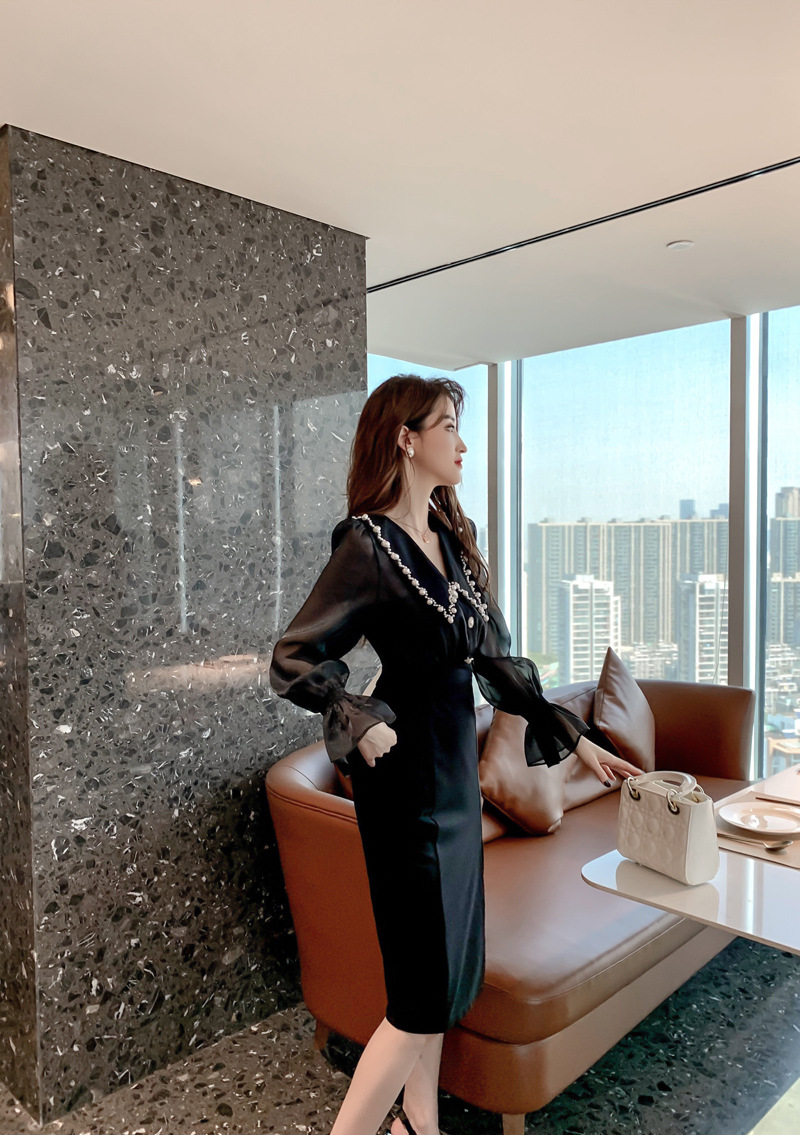 Đầm liền dài tay cổ búp bê xẻ tà ôm eo kiểu Pháp — Màu đen chi tiết 9