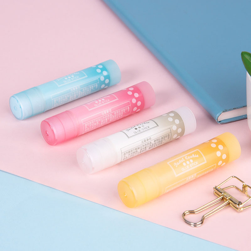 Japan's KOKUYOMini Solid Glue Convenient Children's Portable Glue Stick Junior High School Students Hand Account Transparent High-Viscosity Glue