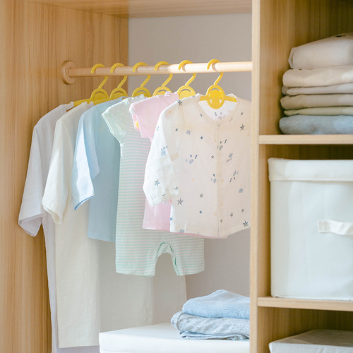 Wholesale children's hangers, baby hangers, drying racks, baby hangers, children's hangers, 50 pieces of newborn multifunctional small size
