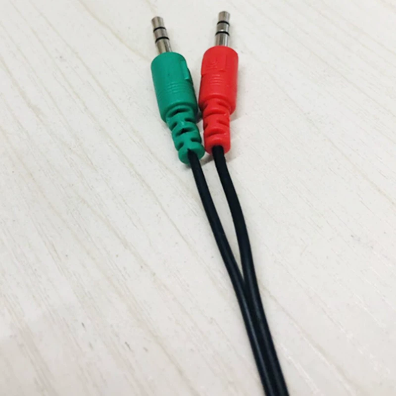 Laptop, mobile phone, adapter cable, microphone, 3.5mm, 2 in 1