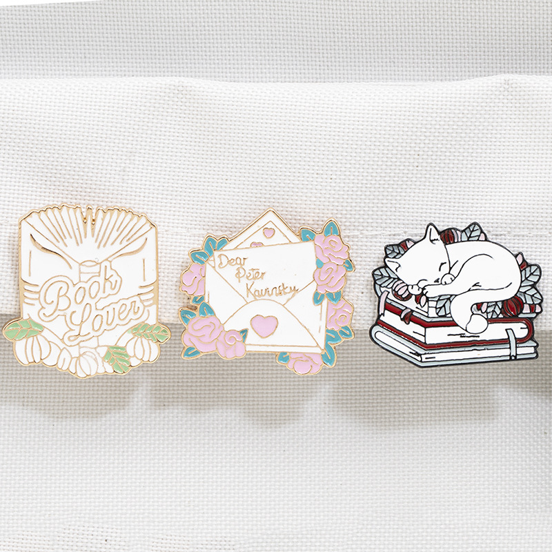 Business Occasion Alloy Material Animal Pattern Cartoon Style Pin Animal Alloy Enamel Unisex Brooches