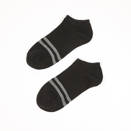 New Low-top Short Socks Casual Invisible Socks for Men, Travel-friendly and Affordable, Wholesale Disposable from Street Vendors