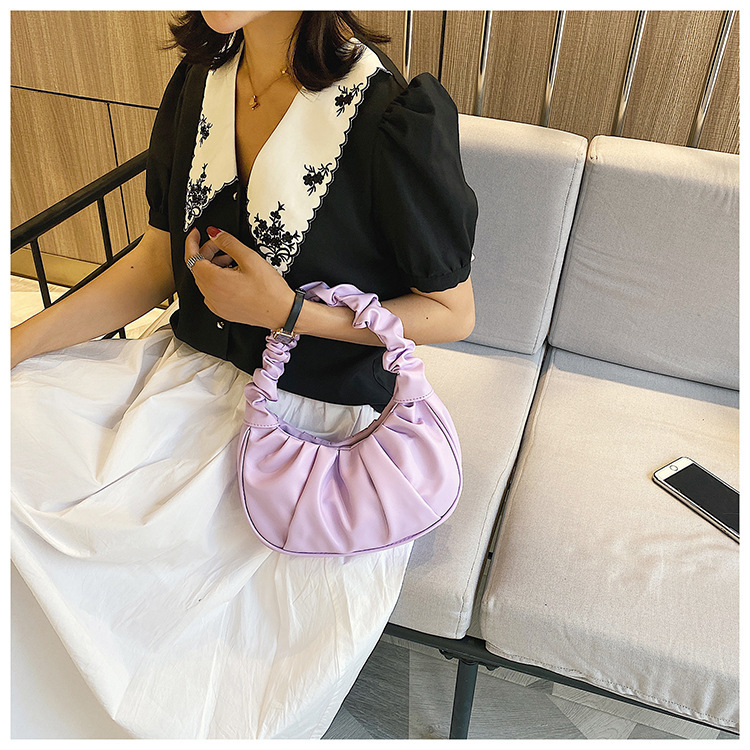 Women's Small All Seasons Pu Leather Solid Color Fashion Dumpling Shape Magnetic Buckle Underarm Bag display picture 55