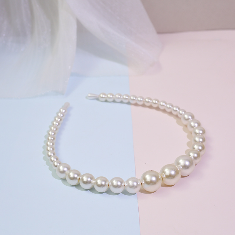 Mode Einfarbig Künstliche Perle Haarband 1 Stück display picture 5