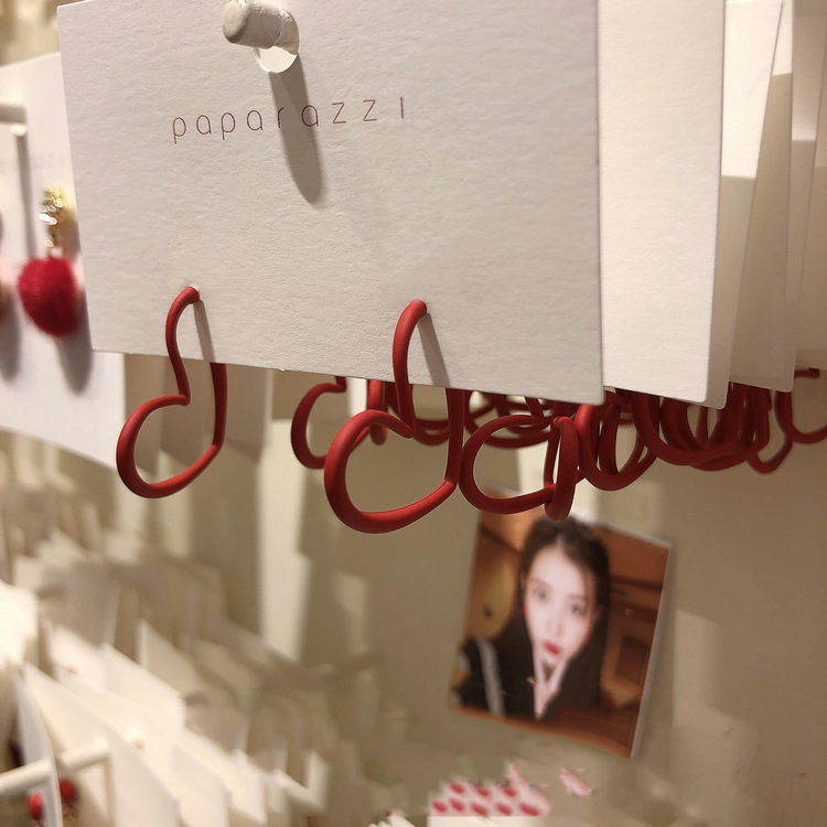 hollow love earrings