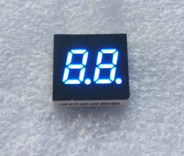 0.3英寸2位蓝色数码管 蓝光 3202AB共阴 3202BB共阳 厂家直销
