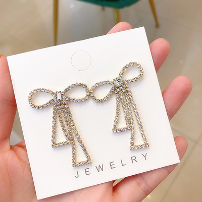 silver needle exquisite luxury Rhinestone full diamond Bow Earrings