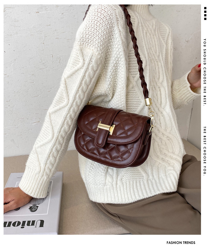 Fashionable One-shoulder Messenger Saddle Bag display picture 25