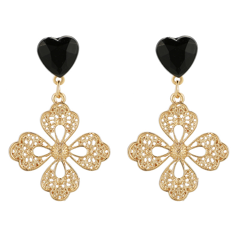 New Fashion Simple Zircon Love Flower Earrings For Women Wholesale display picture 2