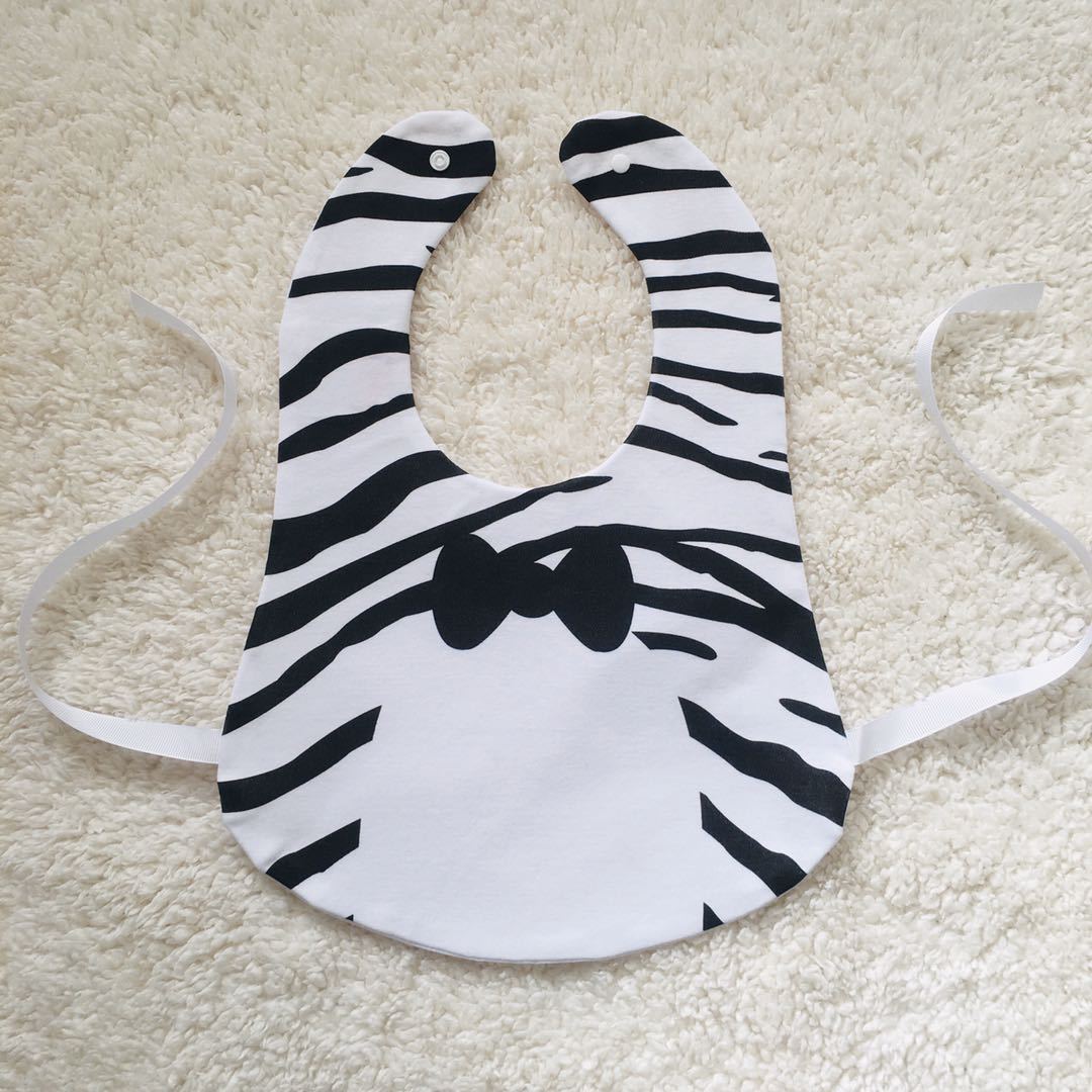 围兜嘴 口水巾和PP裤