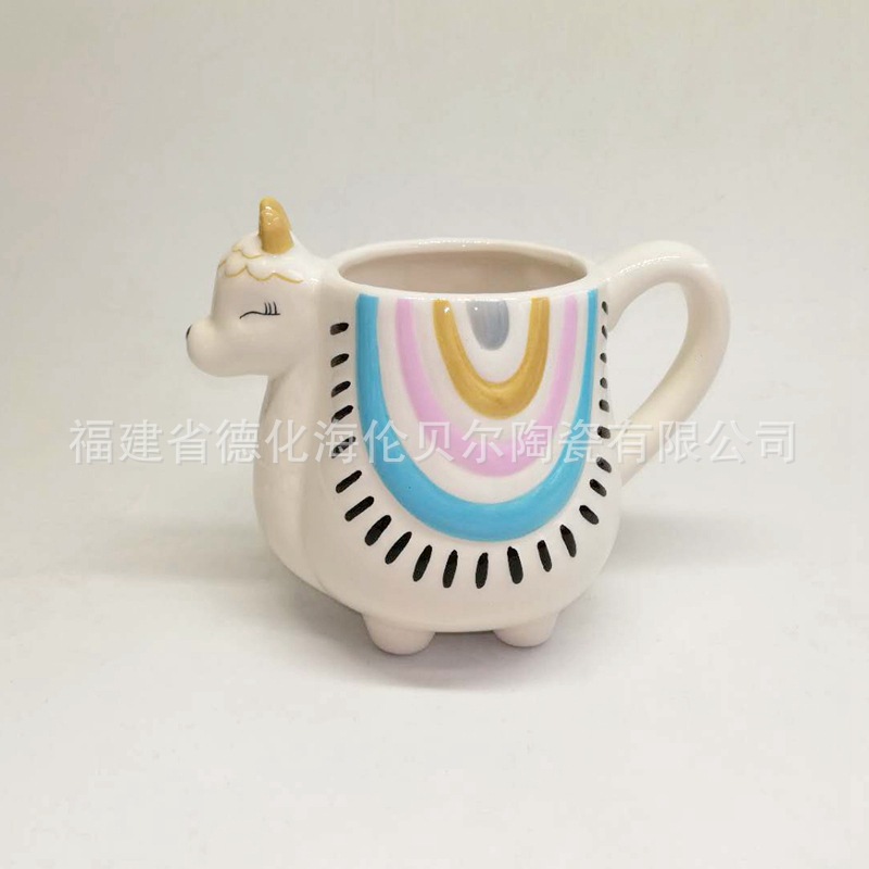 彩绘白云土羊驼咖啡杯出口 外贸陶瓷羊驼马克杯礼品杯 羊驼杯