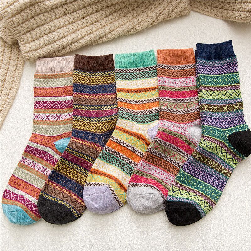 Women's Retro Color Block Polyester Blending Crew Socks 5 Pairs display picture 1