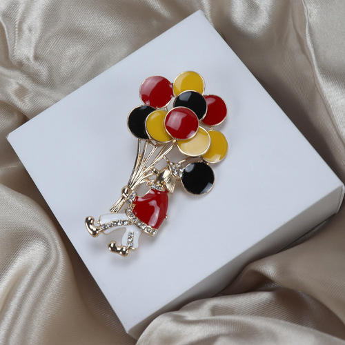 European retro circus series enamel oil dripping diamond funny confession balloon clown marked brooch