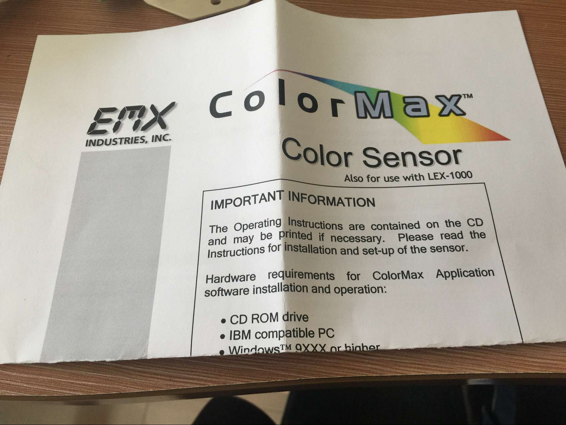 低价供应EMX颜色传感器配件包CM1000-KIT2