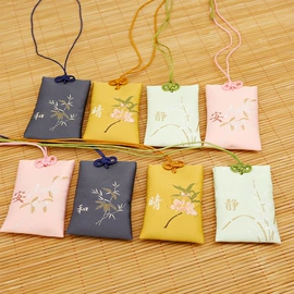 香包/香囊;布艺工艺品;中国结