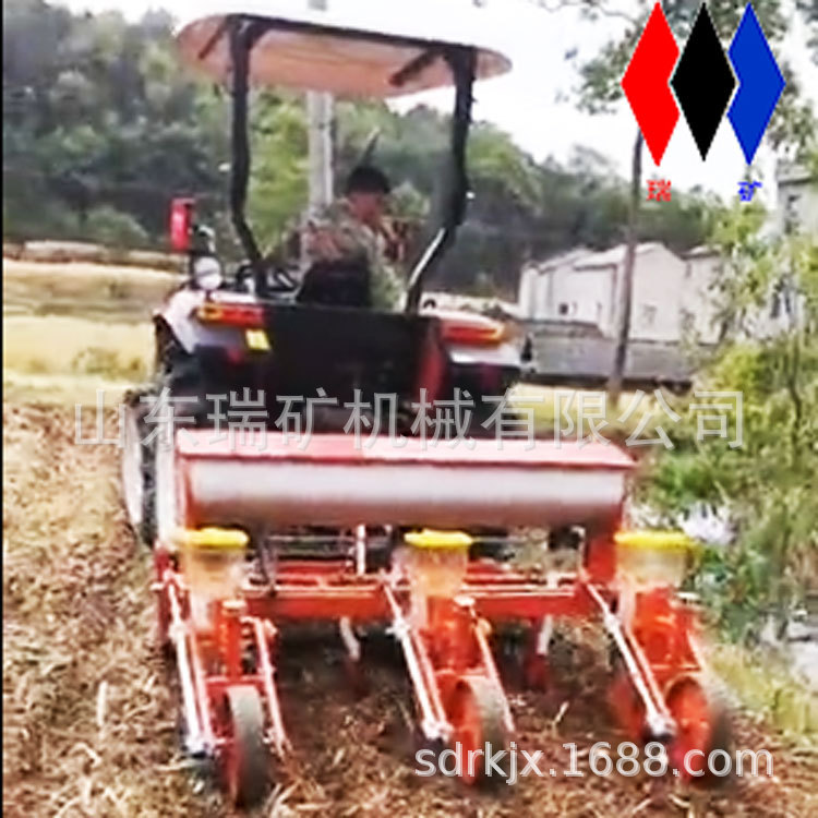 玉米大豆播种施肥机悬浮式黄豆苞米免耕种肥同施精播机2-6行播种
