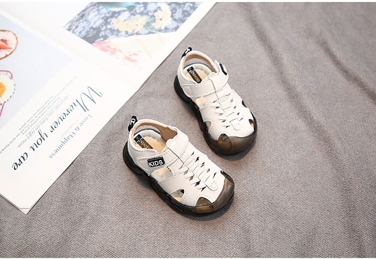 Kid's Fashion Color Block Round Toe Casual Sandals display picture 3