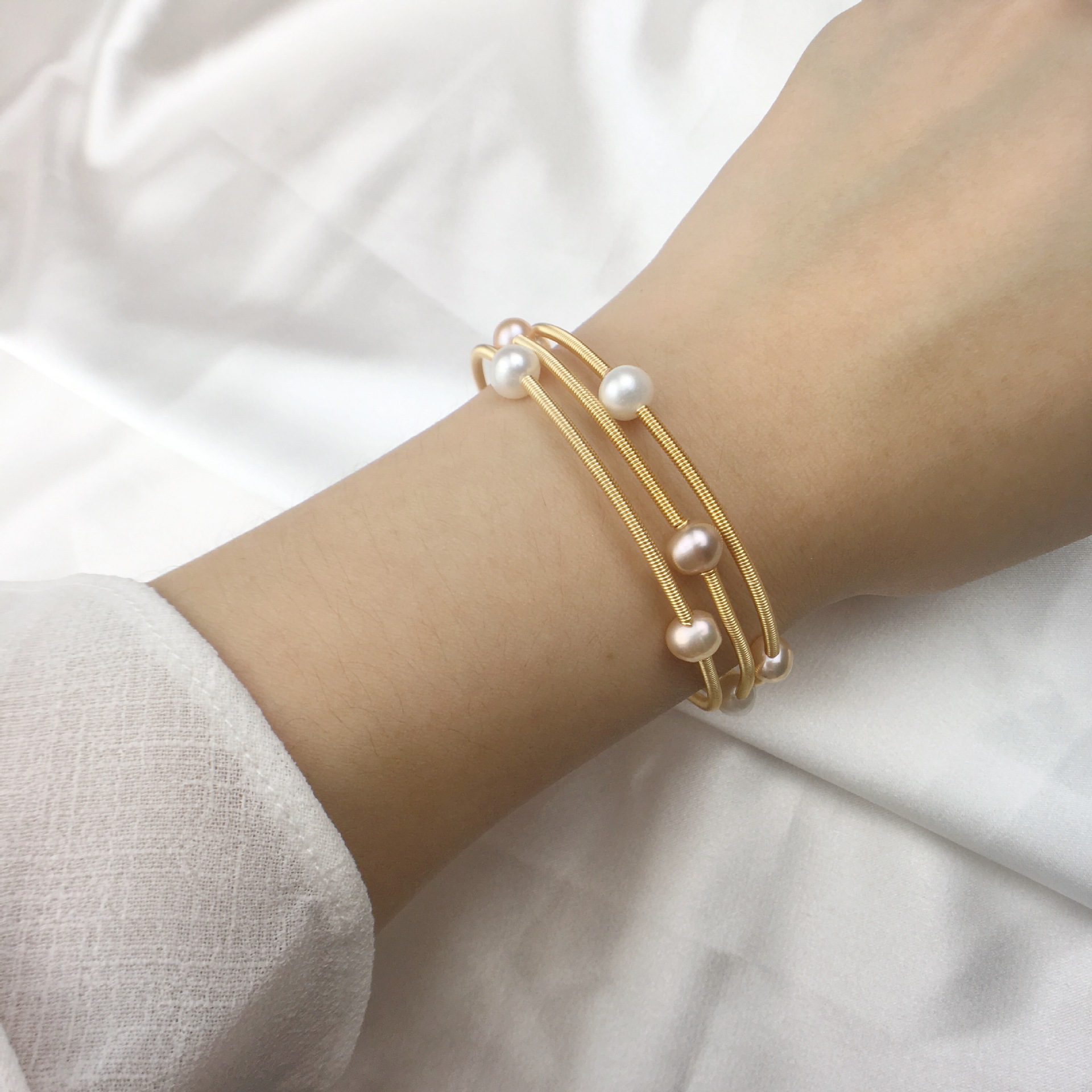 Bangle Classification Copper Alloy Chain Material Freshwater Pearl Copper Alloy Bangle