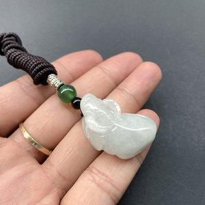 天然翡翠玉吊坠 缅甸a货生肖牛玉佩挂件四会玉器翡翠珠宝饰品批发