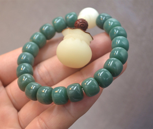 10*8 barrel-shaped bodhi root bracelet god luck Green Bodhi Root Jewelry gift Buddhistic Bracelet for Men and Women