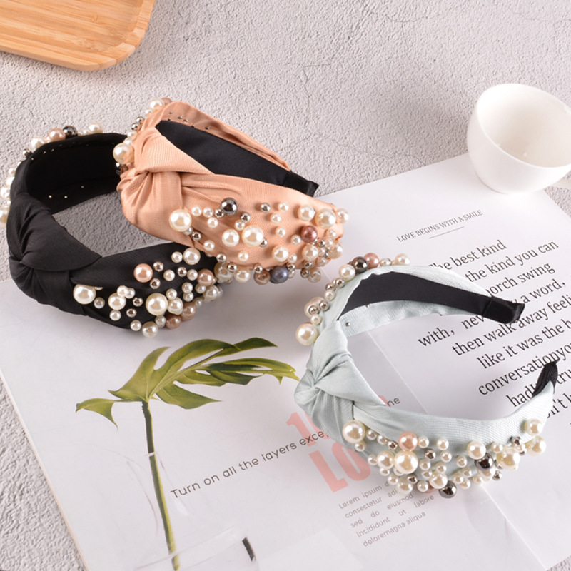 Fashion Pearl Knotted Solid Color Headband display picture 2