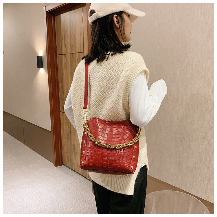 New Trendy Fashion Trend Bucket Bag display picture 19