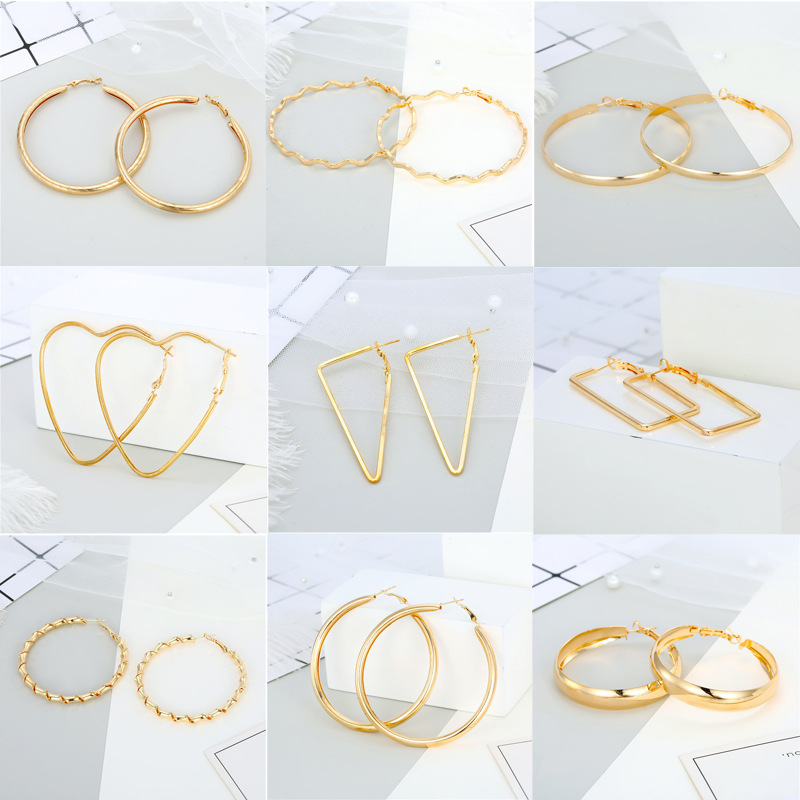 Hot Selling Fashion Exaggerated Personality Big Earrings Wholesale display picture 1