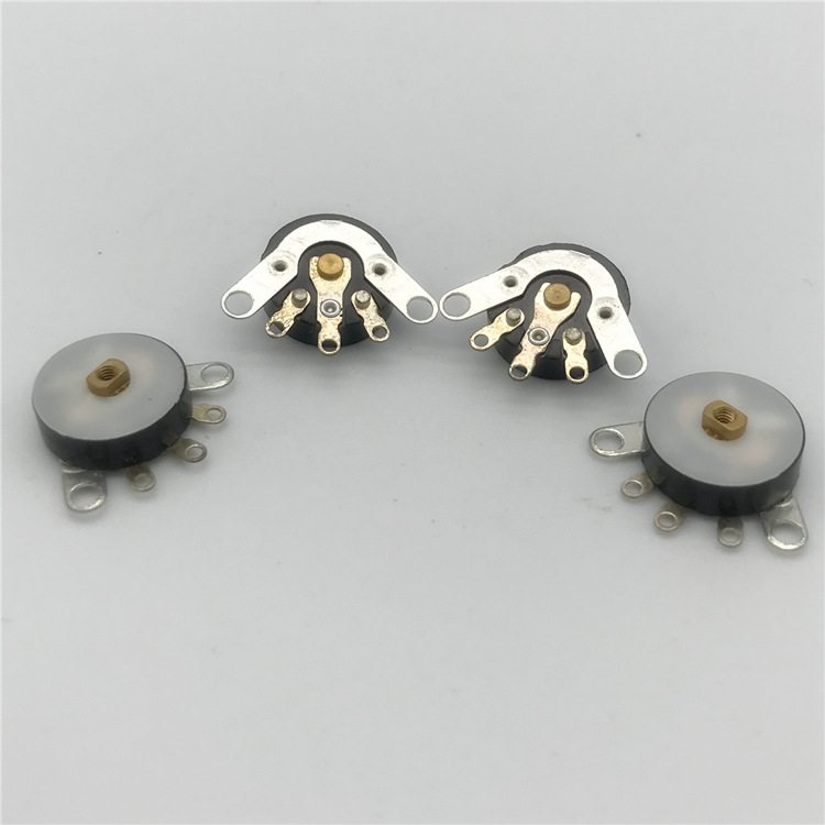 ����ֱ��RV12��ת��λ�� ����������Ƭ��λ��