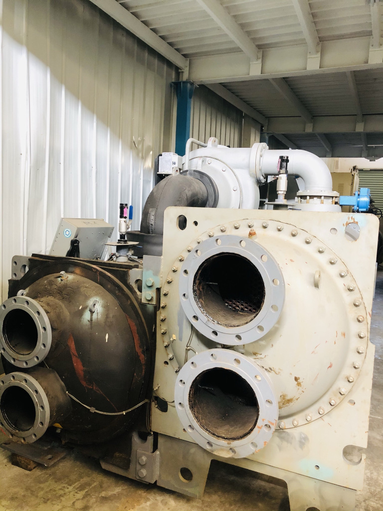 carrier开利二手离心机19XR5051385CQS52水机1934kw冷量550RT冷吨