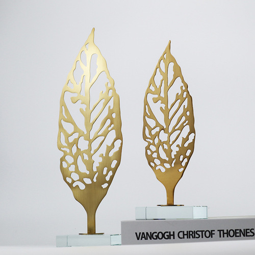 Home Decor Accent, Minimalist Modern Living Room Coffee Table End Table Entryway Abstract Creative Metal Iron Leaf Ornament