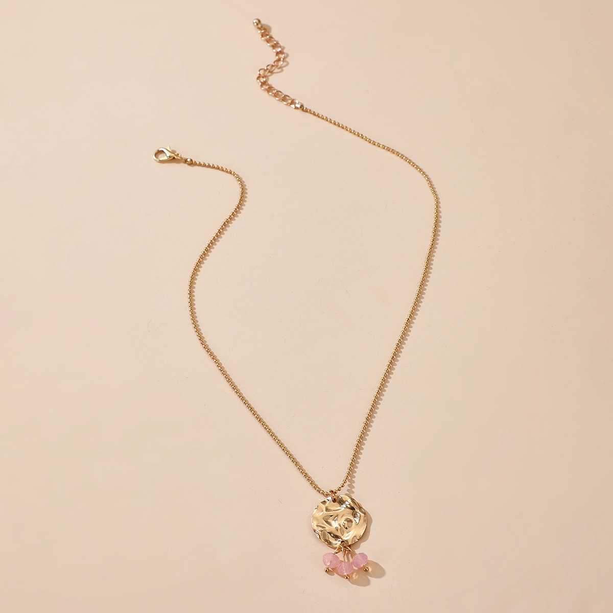 Fashion Disc Pink Crystal Necklace Creative One Hundred Round Bead Chain Short Clavicle Chain display picture 2