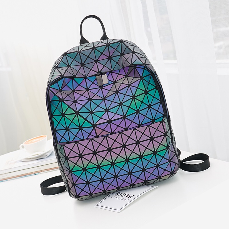 Geometric Luminous Diamond Grid Backpack For Men And Women_voghion.com