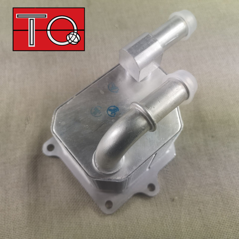 汽车机油冷却器8A8E-6A642-AA 7T4Z6A642A