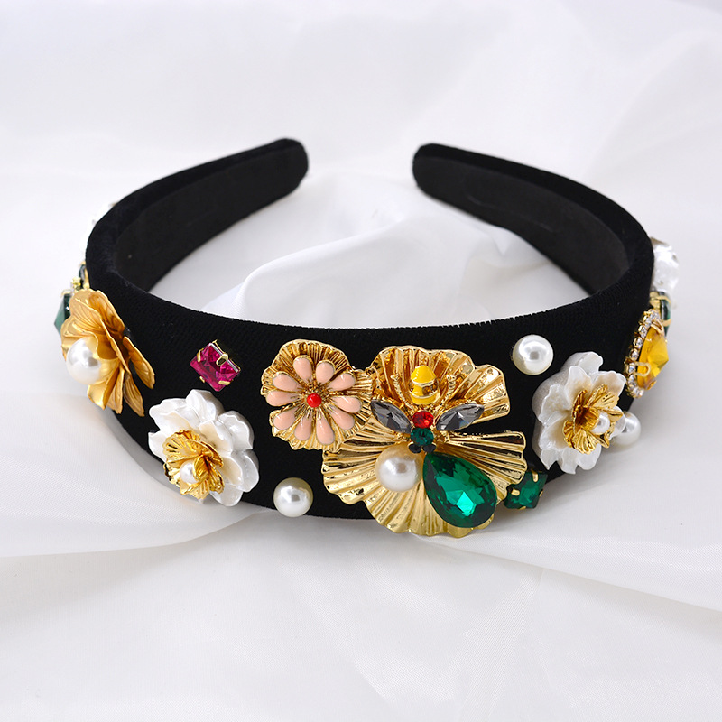 Baroque Vintage Baroque Long Pearl Maple Leaf Knotted Bud Headband Polka Dots display picture 1