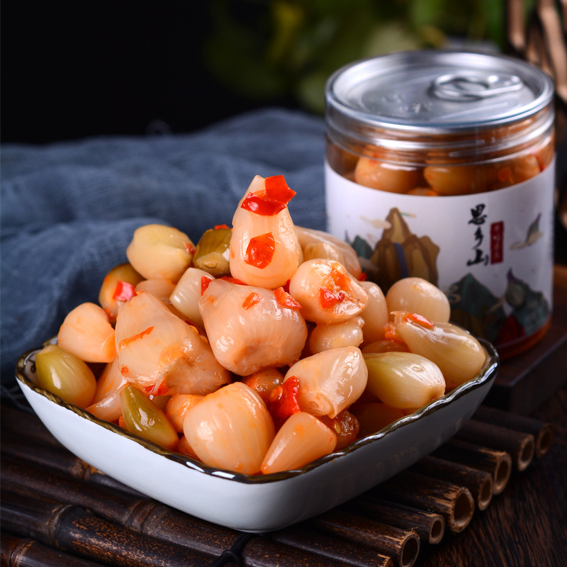 思乡山荞头新鲜农家腌制泡菜酸辣茭头开胃下饭菜200g*1罐装