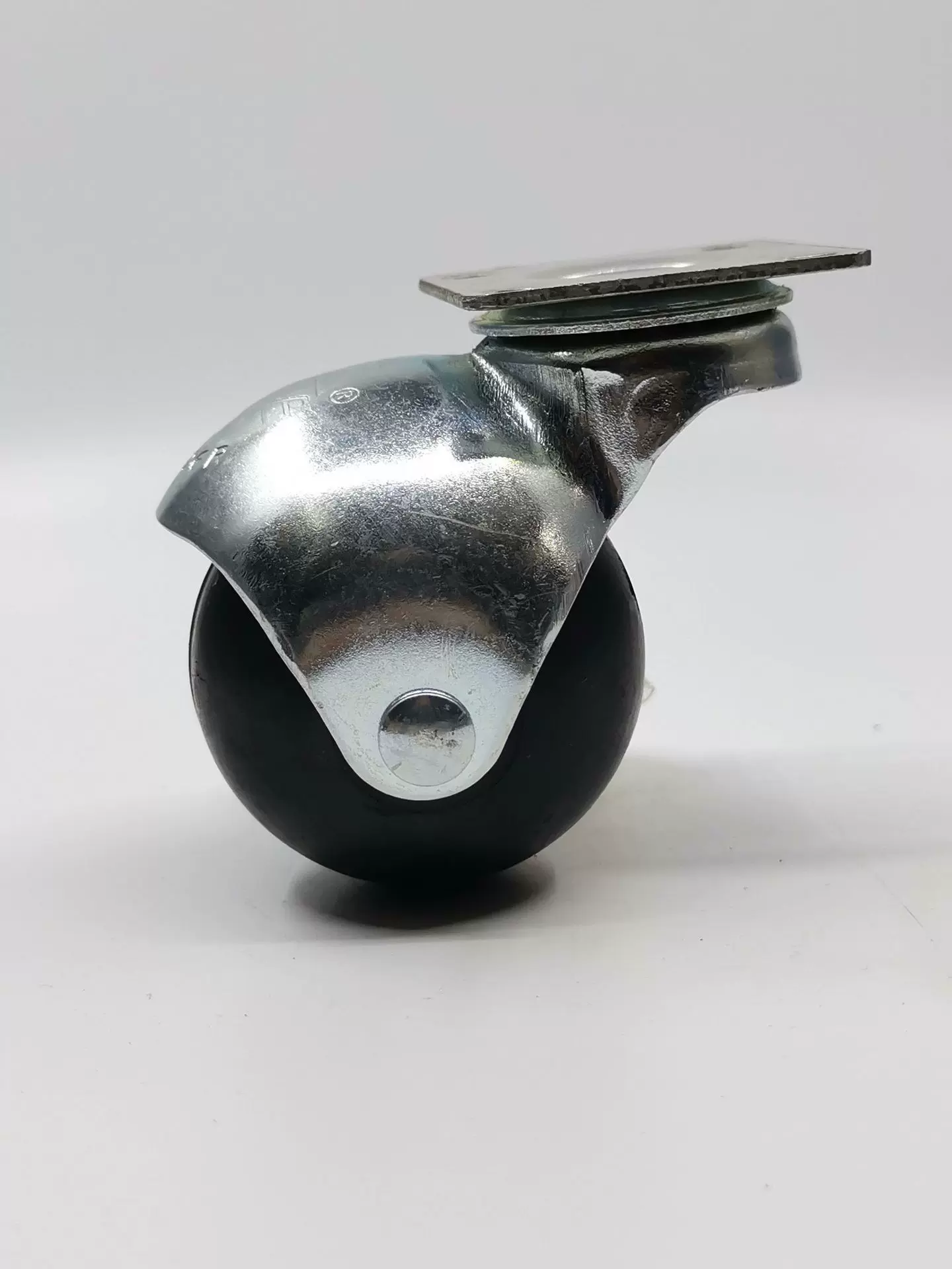 厂家供应地球轮1.5寸2寸家具轮大波轮青古镀镍镀铬沙发转椅脚轮