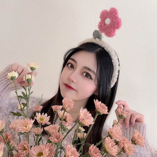 Lamb plush flowers give you a small red flower headband cartoon cute hair accessories small flower hairband headband hair accessories