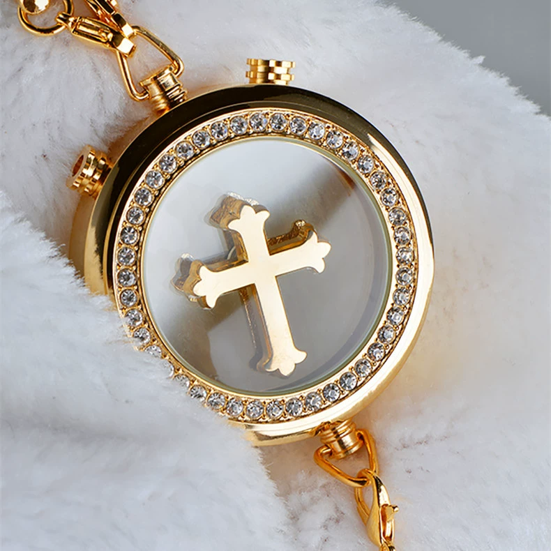 Автомобиль крест кулон высокого класса автомобиль висит духи женщин автомобиль благовония висит ювелирные изделия автомобиль крест кулон