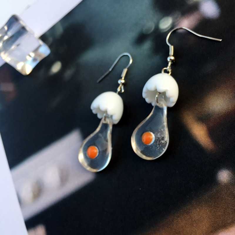 Creative Funny Simulation Egg White Yolk Earrings Wholesale display picture 2