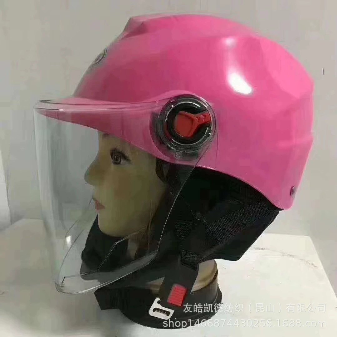 Производитель специализируется на производстве высококачественных защитных лямок для шлемов, полипропиленовых лямок, багажных ремней.