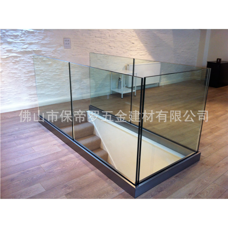 Gallery 2