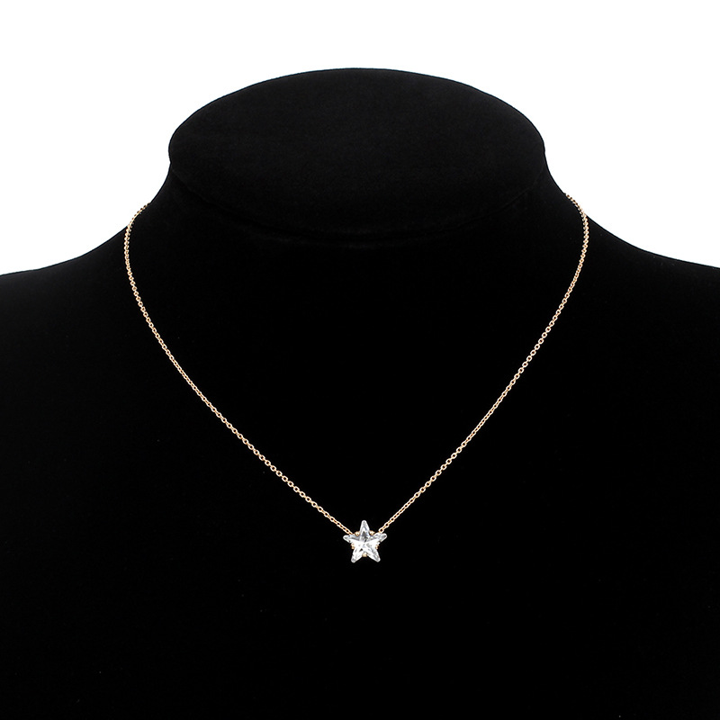 Korean Ladies Love Star Zircon Necklace Geometric Triangle Forest Clavicle Chain Wholesale Nihaojewelry display picture 5