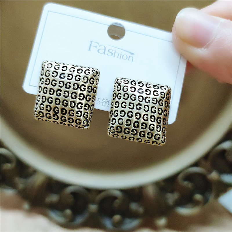 Fashion Alloy Retro Earrings display picture 6