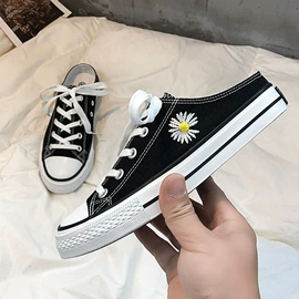 女式板鞋;女式休闲单鞋;运动休闲鞋